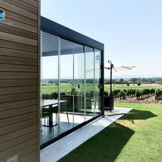 Pergola aus Glas: Eleganz und Funktionalität von Sky Pergola
